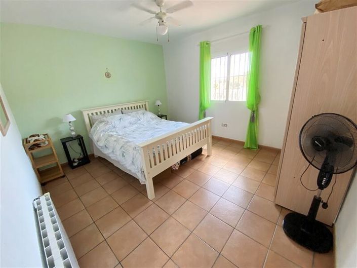 Image No.29-4 Bed Villa for sale