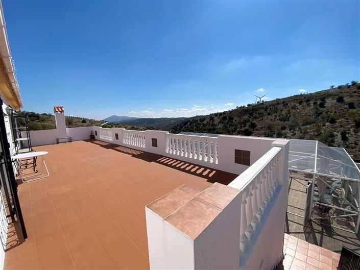 Image No.39-4 Bed Villa for sale