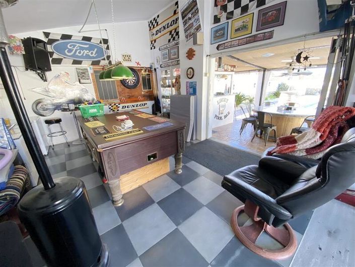 Image No.10-3 Bed Villa for sale