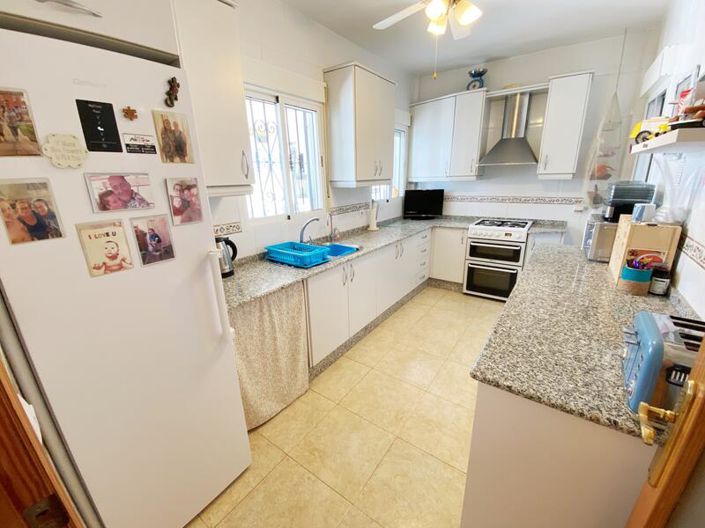 Image No.16-3 Bed Villa for sale