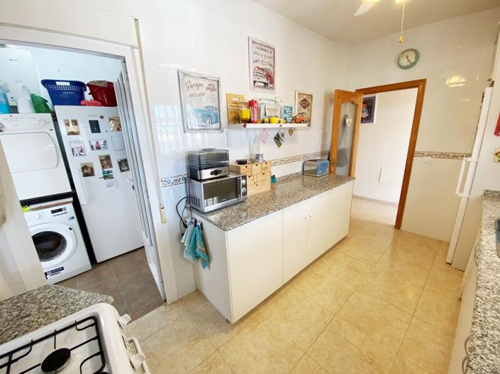 Image No.18-3 Bed Villa for sale