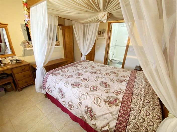 Image No.21-3 Bed Villa for sale