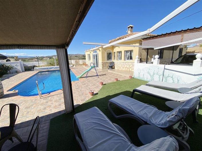 Image No.36-3 Bed Villa for sale