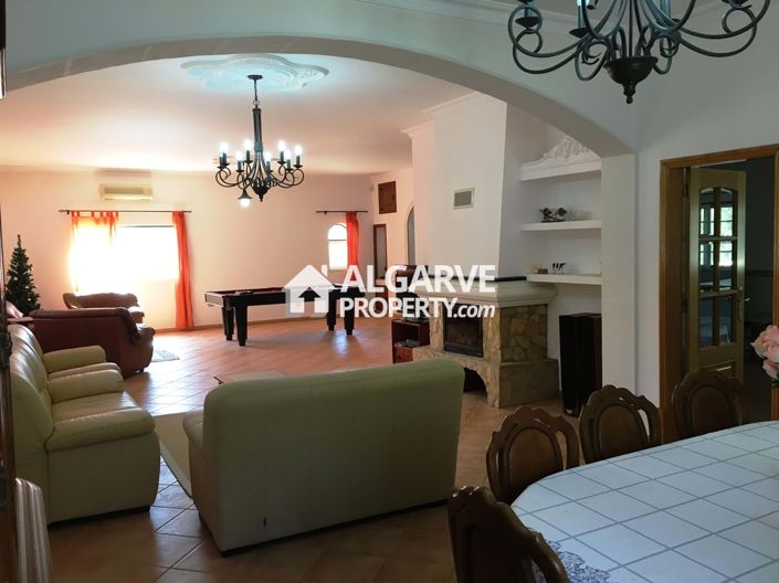 Image No.11-6 Bed Villa for sale