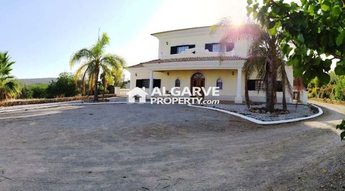 Image No.8-6 Bed Villa for sale