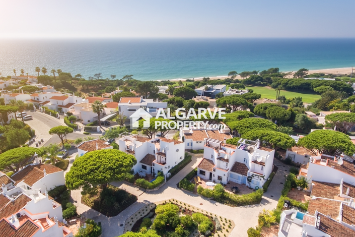 Image No.18-4 Bed Villa for sale