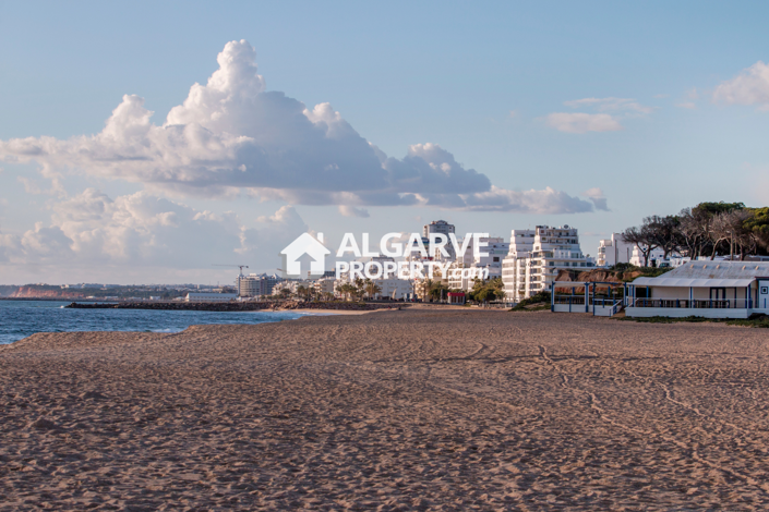 Image No.21-4 Bed Villa for sale