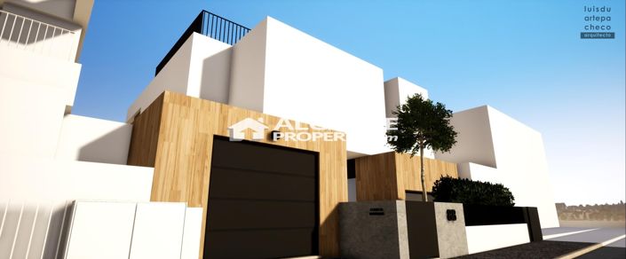 Image No.12-4 Bed Townhouse for sale