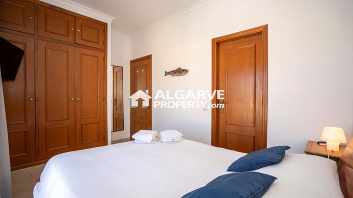 Image No.6-3 Bed Apartment for sale