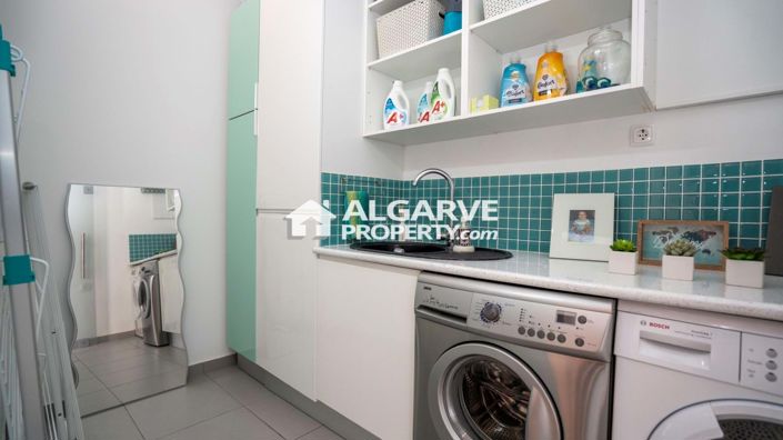 Image No.29-3 Bed Villa for sale