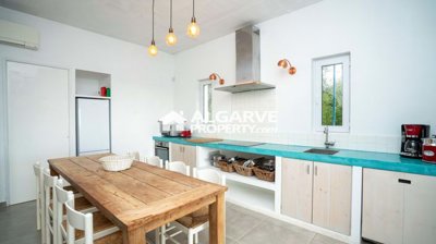 3-11140-78d1f4f8b6655591b02d22fabb36a692d73cc