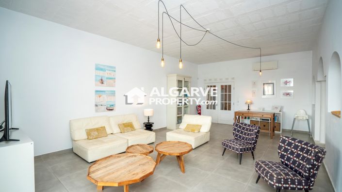 Image No.27-4 Bed Villa for sale