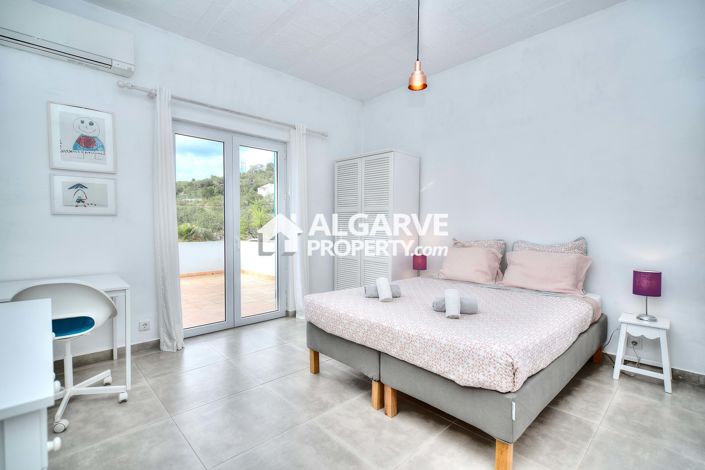 Image No.4-4 Bed Villa for sale