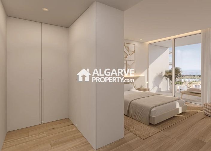 Image No.5-4 Bed Apartment for sale