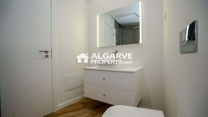 Image No.11-4 Bed Villa for sale