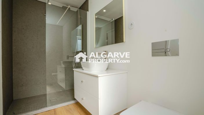 Image No.14-4 Bed Villa for sale