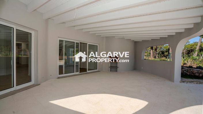 Image No.20-4 Bed Villa for sale