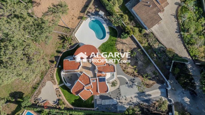 Image No.4-4 Bed Villa for sale