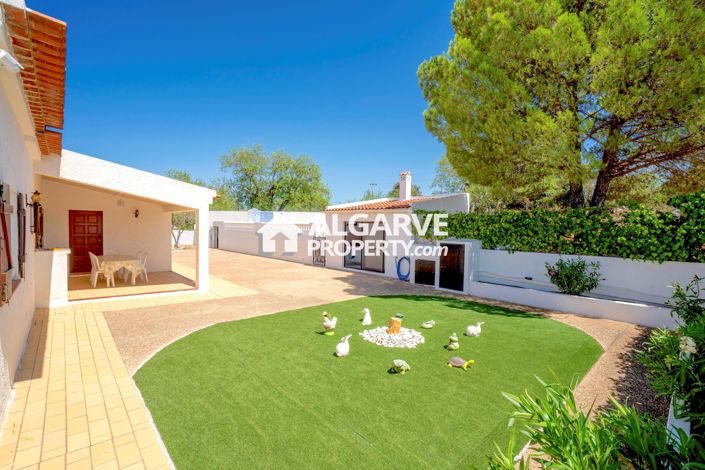 Image No.24-3 Bed Villa for sale