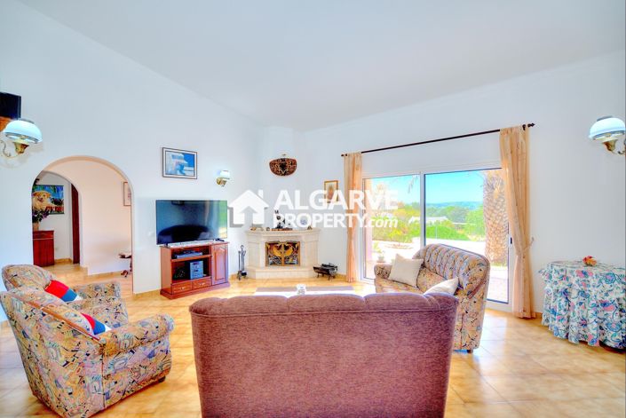 Image No.3-3 Bed Villa for sale