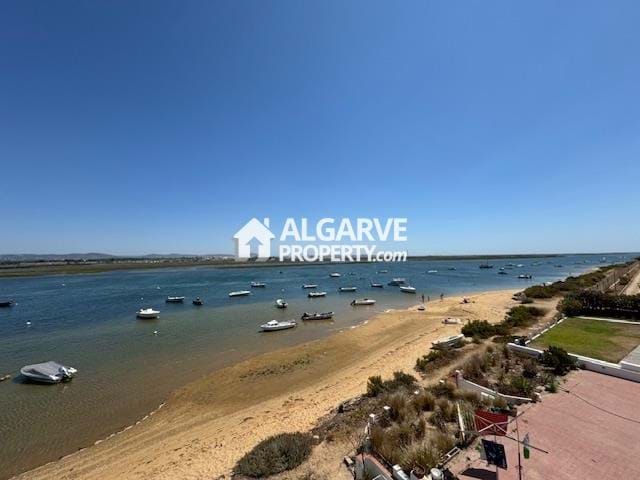 Image No.20-2 Bed Apartment for sale