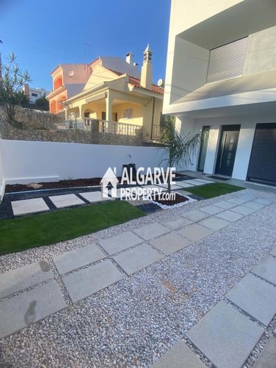 Image No.14-3 Bed Semi-Detached for sale