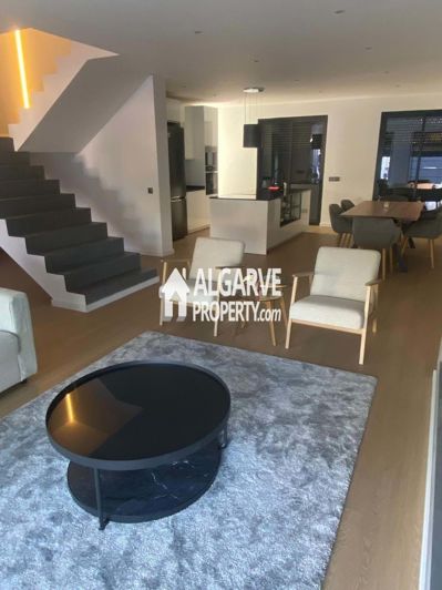 Image No.2-3 Bed Semi-Detached for sale