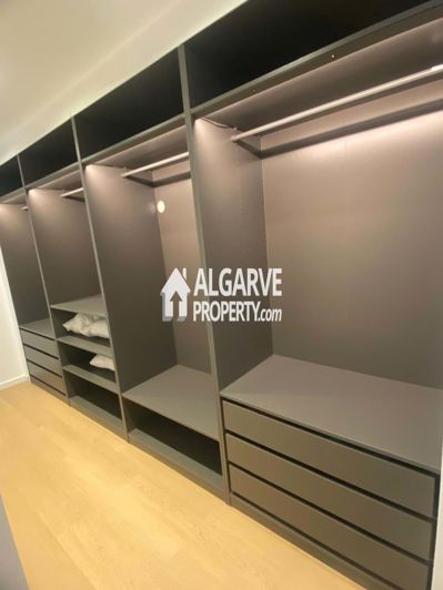 Image No.5-3 Bed Semi-Detached for sale