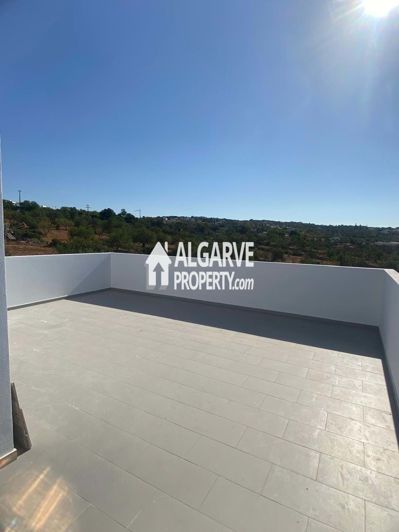 Image No.9-3 Bed Semi-Detached for sale