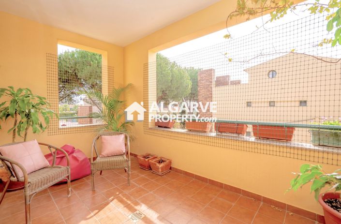 Image No.35-4 Bed Apartment for sale