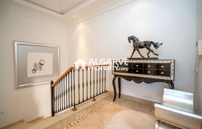 Image No.16-4 Bed Villa for sale