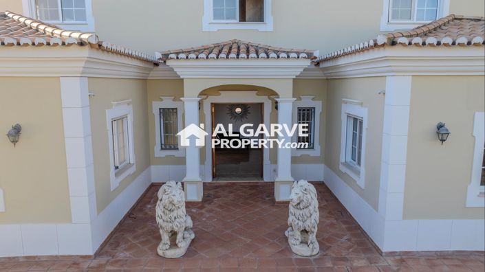 Image No.5-4 Bed Villa for sale