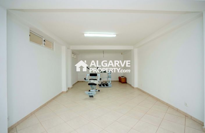 Image No.37-6 Bed Villa for sale