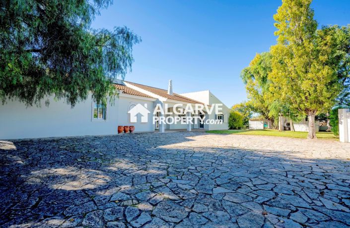 Image No.54-6 Bed Villa for sale