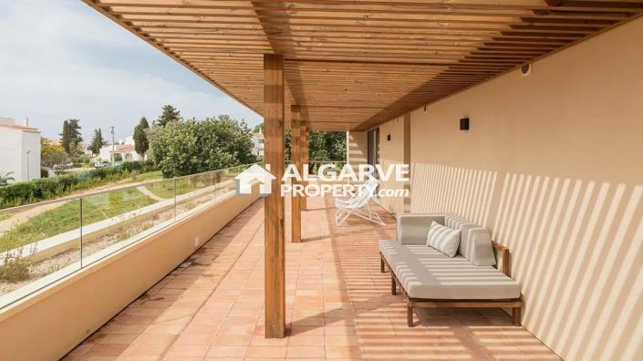 Image No.18-2 Bed Apartment for sale