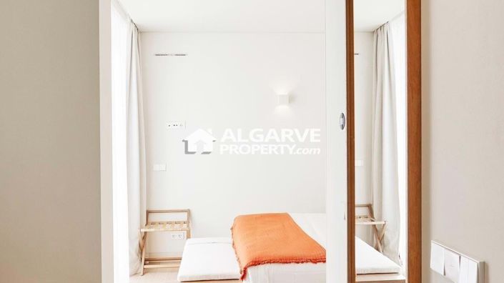 Image No.11-2 Bed Apartment for sale