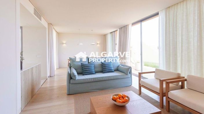 Image No.6-3 Bed Villa for sale