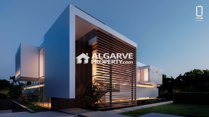 Image No.4-8 Bed Villa for sale