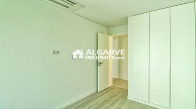 3-11870-78d1f4f8b6655591b02d22fabb36a692d73cc