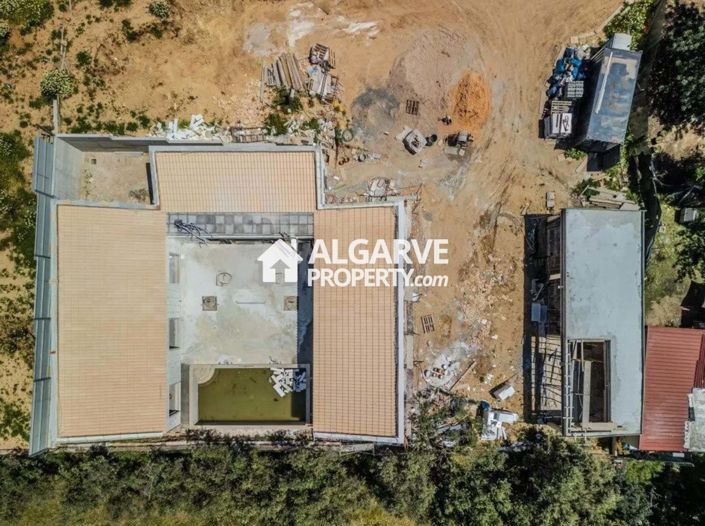 Image No.2-3 Bed Villa for sale