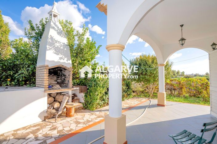 Image No.24-8 Bed Villa for sale