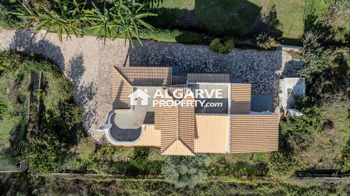 Image No.29-8 Bed Villa for sale