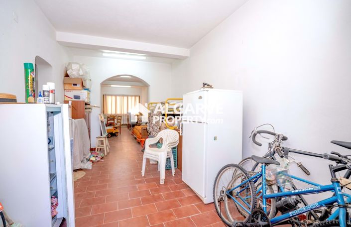 Image No.36-8 Bed Villa for sale