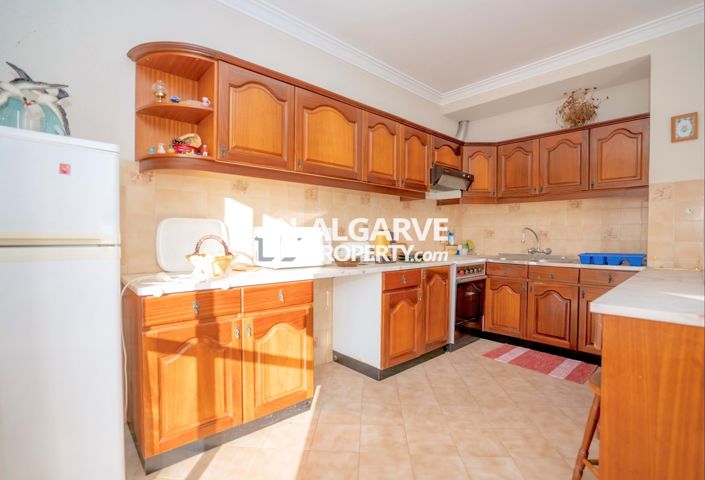 Image No.43-8 Bed Villa for sale