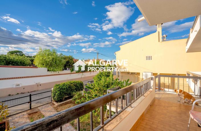 Image No.52-8 Bed Villa for sale