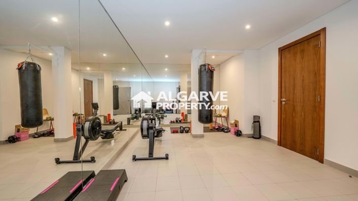 Image No.28-4 Bed Villa for sale