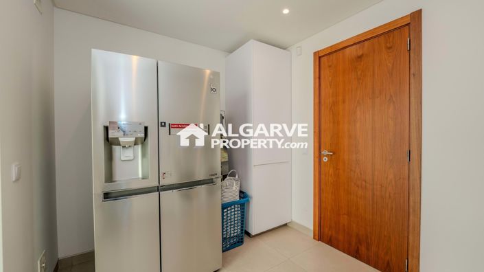 Image No.32-4 Bed Villa for sale