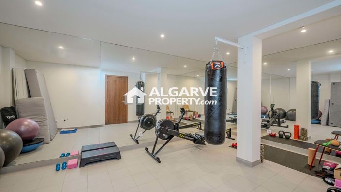 Image No.34-4 Bed Villa for sale