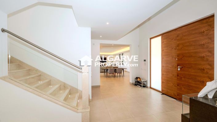 Image No.39-4 Bed Villa for sale