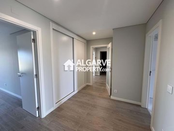 3-11982-78d1f4f8b6655591b02d22fabb36a692d73cc